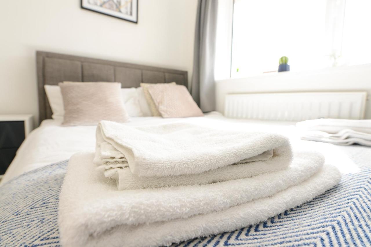 Alderton House - Spacious 3 Bed With Parking Nottingham Luaran gambar