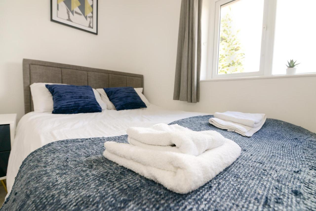 Alderton House - Spacious 3 Bed With Parking Nottingham Luaran gambar