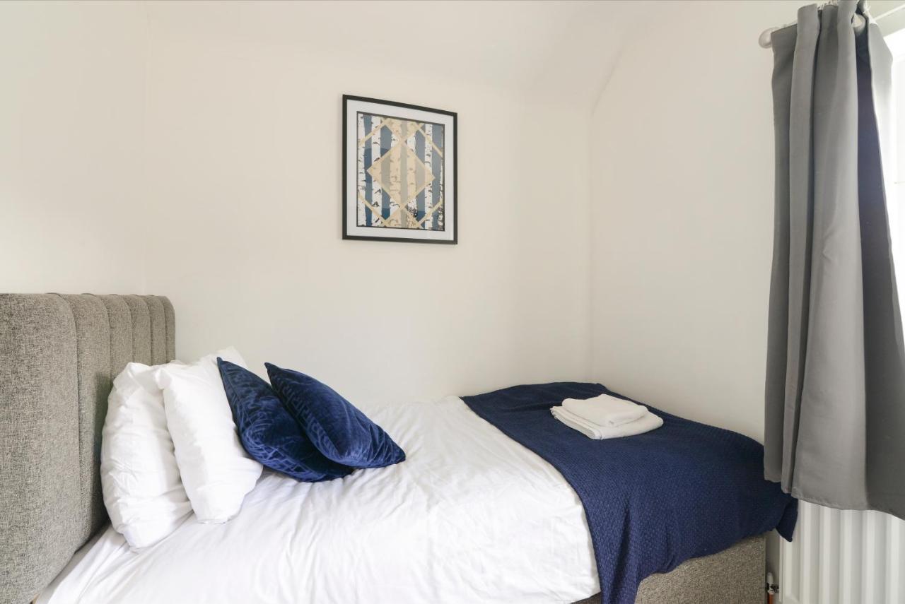 Alderton House - Spacious 3 Bed With Parking Nottingham Luaran gambar