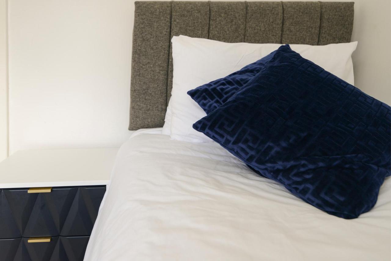 Alderton House - Spacious 3 Bed With Parking Nottingham Luaran gambar