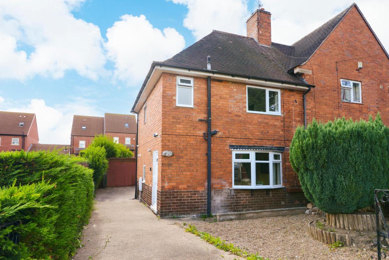 Alderton House - Spacious 3 Bed With Parking Nottingham Luaran gambar